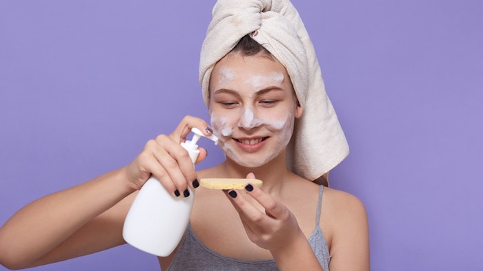 After simulating more than 100 prescriptions, a correlation between the actual cleansing rate and the simulation results of how dirt is absorbed was found, according to research from the companies.