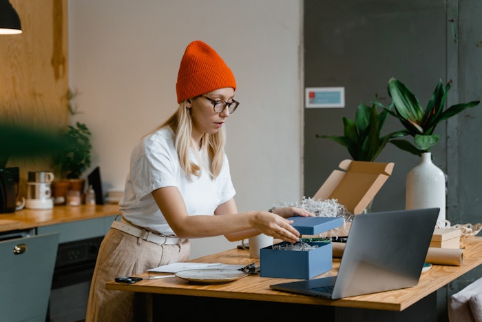 Offering subscription options, diagnostic quizzes and personalized products can help DTC beauty brands stand out in a glutted market.