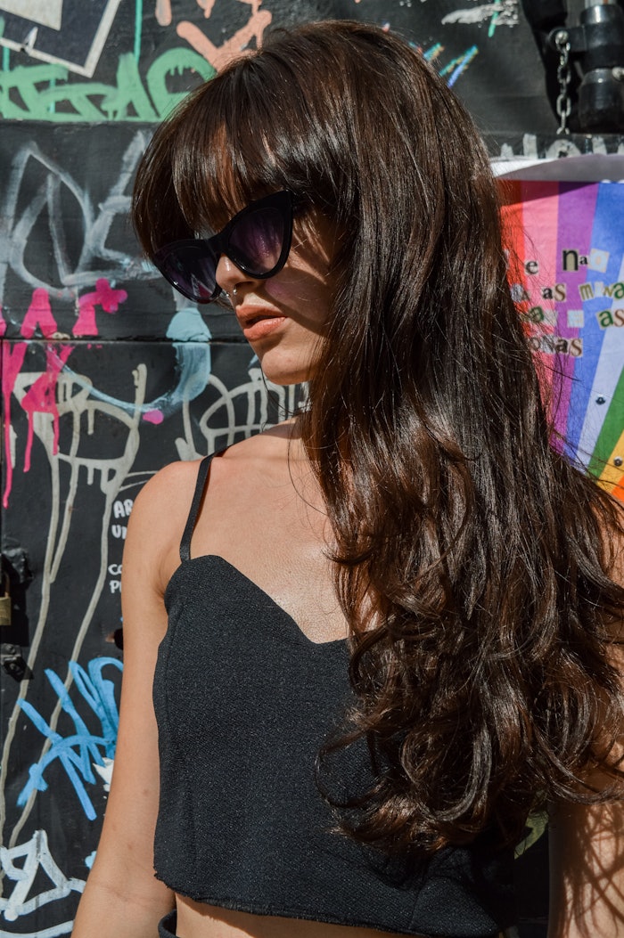EssentiaTein Protect is an active ingredient that delivers hair moisturization, shine and improved luster at 1% use level in formulation. This vegan product protects hair from pollution and repairs UV damage and oxidative stress.