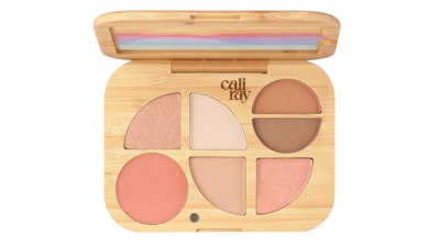 The seven pans feature eyeshadow, highlighter, contour and blush.