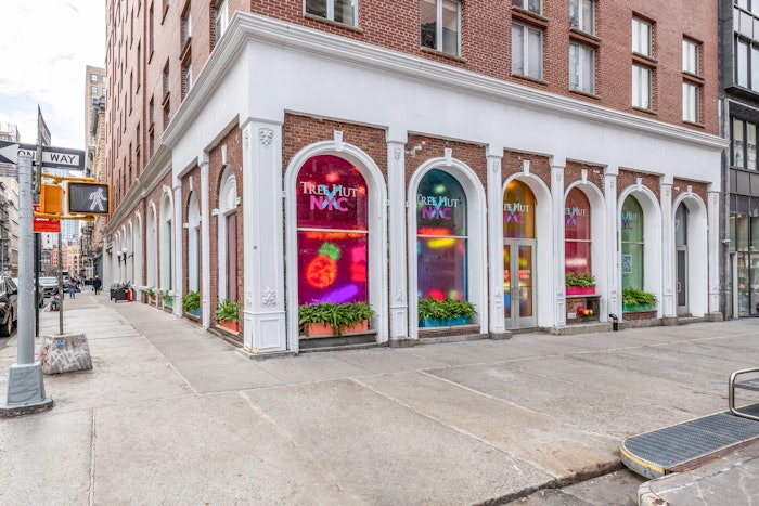 Tree Hut, a scent-forward body care brand aimed squarely at Gen Z and its favorite social platform, TikTok, has launched its NYC pop-up, running March 24-25, 2023.