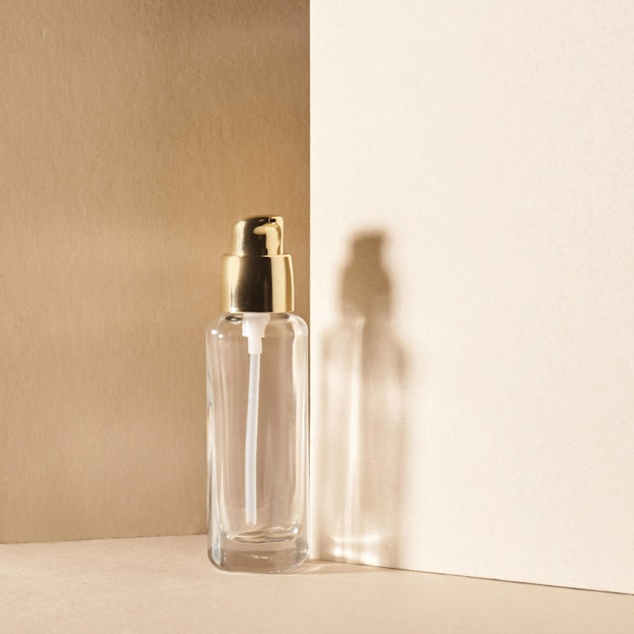 Among Baralan's highlights is the Lilibet Series of glass bottles with a circular shape paired with a square profile.