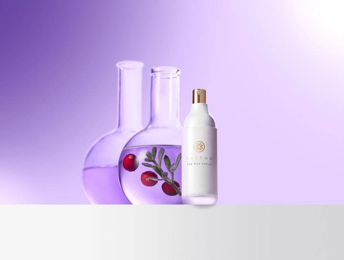 In clinical testing of 41 panelists, 100% of users showed improvement in texture and redness after two weeks.