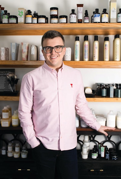 Salon owner Eric Wright of Eric Marshall Salon in Nashville, Tennessee is the current Denman Stage Star USA title holder.