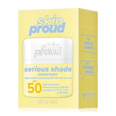 The serum's recyclable secondary packaging features soy ink printed on FSC-certified cardboard. The bottle comprises 30% PCR plastic.