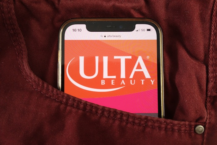 Sales for stores open at least 14 months and e-commerce sales increased 9.3% in Q1 compared to an increase of 18.0% in the first quarter of fiscal 2022, driven by an 11.0% increase in transactions and a 1.5% decrease in average ticket.