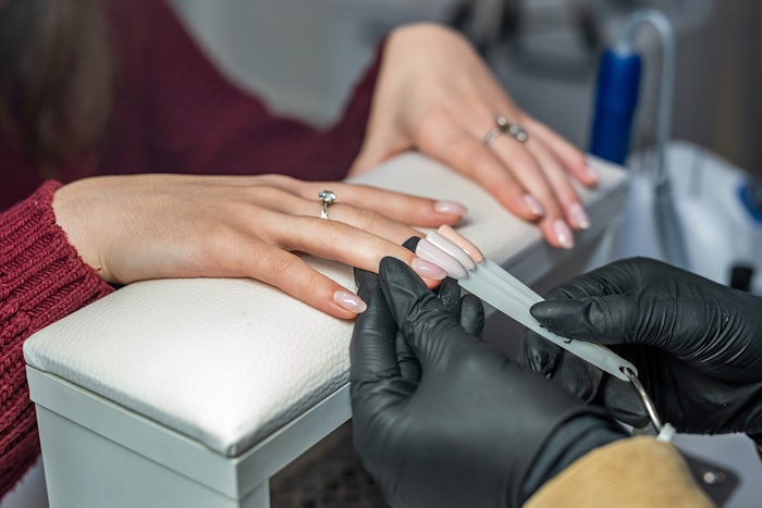 Manucurist Paris has partnered with Perfect Corp to bring Manucurist Paris Green Flash nail colors to life through AR virtual try-on.