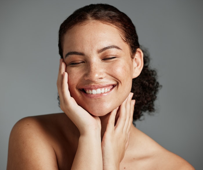 Per the company, NuvoSomes are nanocapsules capable of encapsulating a variety of cosmetic ingredients to enhance ingredient stability and ingredient performance and feature a lipophilic group and a hydrophilic group, making these vesicles both lipid and water compatible.