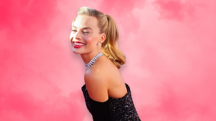 Expert Celebrity Hair Colorist Jacob Schwartz shares how he brought Margot Robbie's blonde to life for the Barbie Movie Premiere.