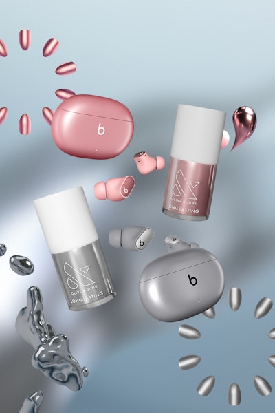 To create a truly immersive experience, Beats and Olive & June have partnered to release new polish shades and press-on designs in never-before-seen finishes inspired by the hardware and sound experience of Beats Studio Buds +.