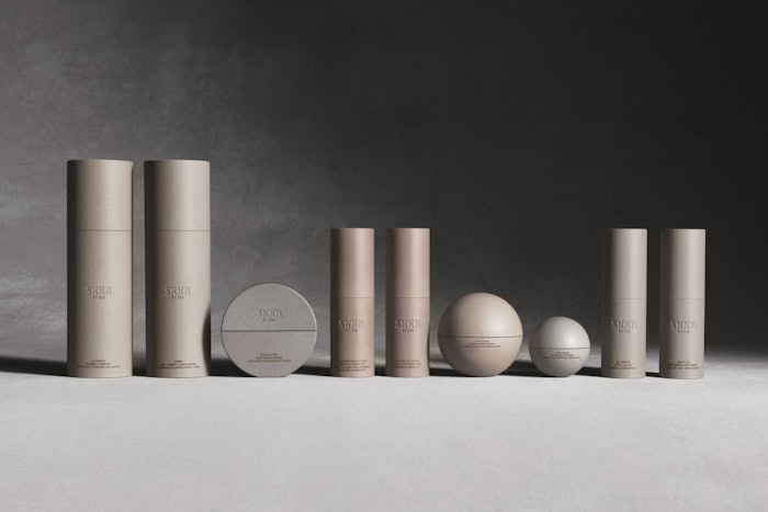 Kylie Jenner skin care Cosmetic packaging design, Skin care packaging, Kylie cosmetics