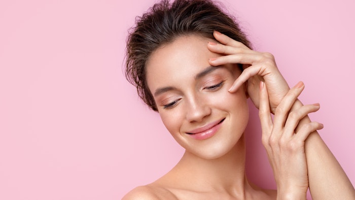 Pteroyouth combines pterostilbene with picolinic acid, a natural molecule in the human body and a tryptophan derivative that stimulates mineral absorption and the body's immune response.
