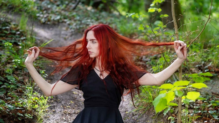 The zero-ammonia, vegan hair color is said to provide exceptional performance, achieving beautiful color, coverage and shine.