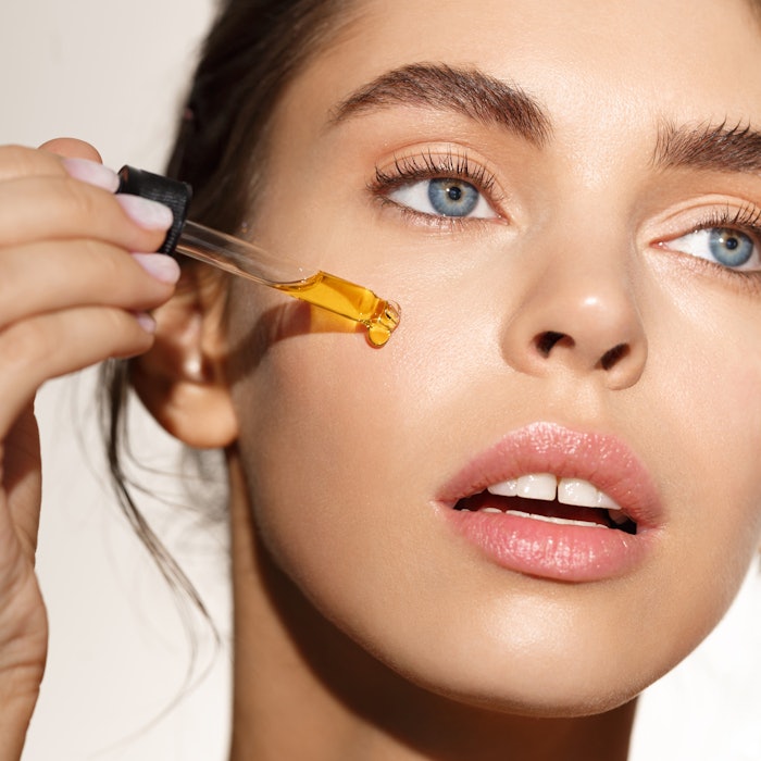 3Helix's CHP technology 'is based on short, single-stranded collagen-like peptides that have the unique ability to bind to damaged and denatured collagen, enabling extraordinary anti-aging claims.'