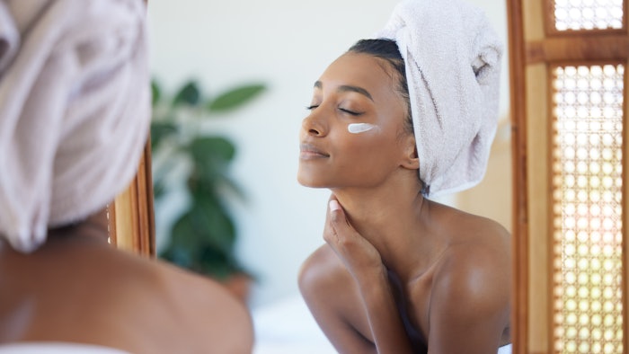 RoC created Barrier Renew via a multi-year research and development program in partnership with an advisory board of dermatologists.