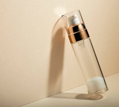 The company will also highlight its airless DEA Series, in which the filled product is directly in contact with its glass container.