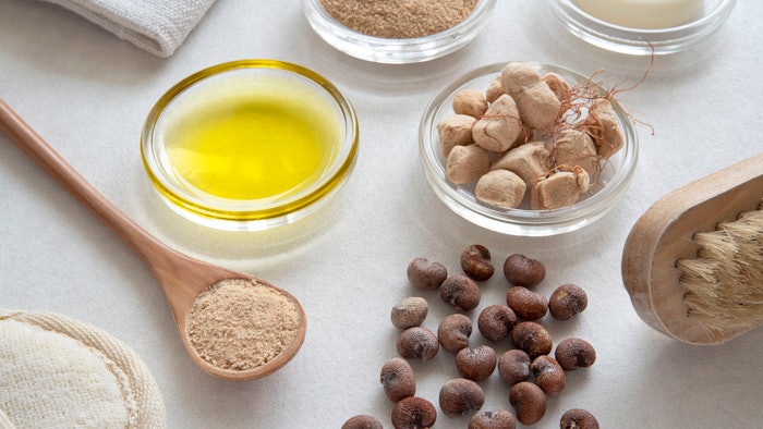 Ecohance Soft Baobab is a natural botanical emollient for skin and hair care containing a high and well-balanced amount of nature identical triglycerides with unsaturated omega-6 and omega-9 fatty acids.