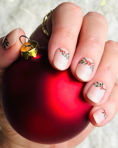 Holly Jolly nails