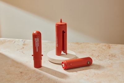 Cosmopak's ultralight clean foundation is housed in an airtight Ecoforward Refillable Dispenser. The dispenser cuts plastic waste by using refillable cartridges. Users can unlock cartridges with a twist and then dispense a small stream of product with a squeeze of the sides.