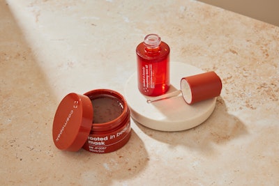 Cosmopak's skin care range includes a clean exfoliating face mask comprising natural exfoliants and housed in a jar. The clean nourishing face oil, meanwhile, is packaged in an Ecoforward Glass push-button dropper.