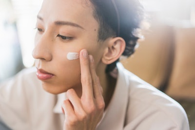 Notably, consumers aged 25-44 over-index for skin protection product usage, with key concerns including pollution and blue light.