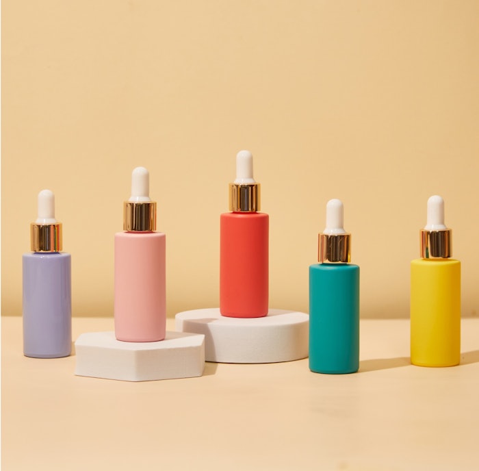 The 2024 collection will include new series of capsules with different neck variants, overpumps, new proposals of lip and eye makeup applicators and accessories such as wipers, pumps and cache pumps.