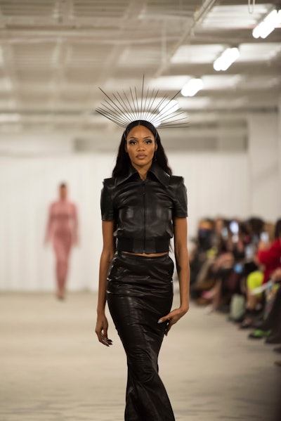 A wavy look sported by a female model at the Laurence Basse NYFW show.