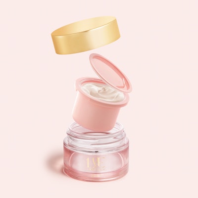 The company has added a Luxe 50 ml refill to its Luxe range, allowing consumers to reuse components such as the outer glass jar and its accessories.