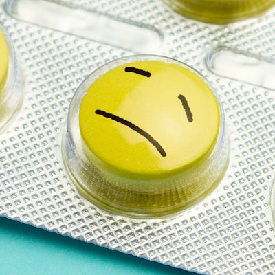 Hallstar Beauty’s Bliss Oléoactif (INCI: Helianthus annuus (sunflower) seed oil (and) Tilia cordata wood extract (and) polyglyceryl-3 diisostearate) reportedly took inspiration from antidepressants and light therapy to address stress-induced skin issues.