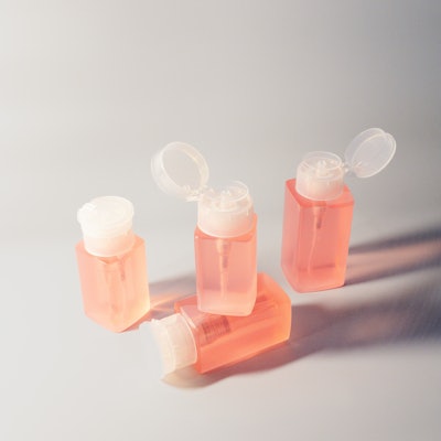 ICONS|ICS’ Menda pump bottles are ideal for products such as micellar water.