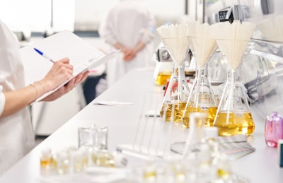 During the recent Cosmoprof Bologna event, Fernando Hernández, who responsible of the commercial department in Mixer & Pack, noted, 'We are delighted with the expert leaders in world perfumery and perfume lovers to have the opportunity of getting to know closely the quality that distinguishes Mixer & Pack as a leader in the industry.'