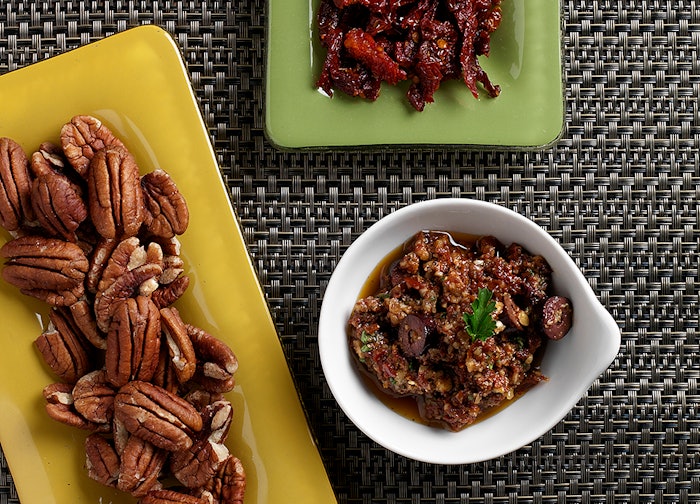 pecan tomato tapenade