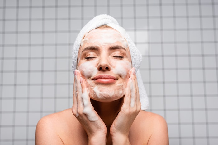 The ingredient technology can be used as a co-surfactant to deliver synergistic mildness and cleanse-boosting benefits with no detrimental impact on foam production, per Croda.