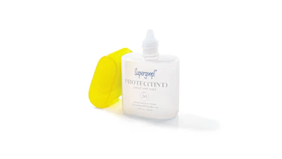 Supergoop!'s Protec(tint) Daily Skin Tint is a lightweight, sun-protecting skin tint that gives a smooth natural finish.