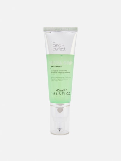 Prep + Perfect Ultra Grip Primer is formulated with hyaluronic acid and aloe vera juice.