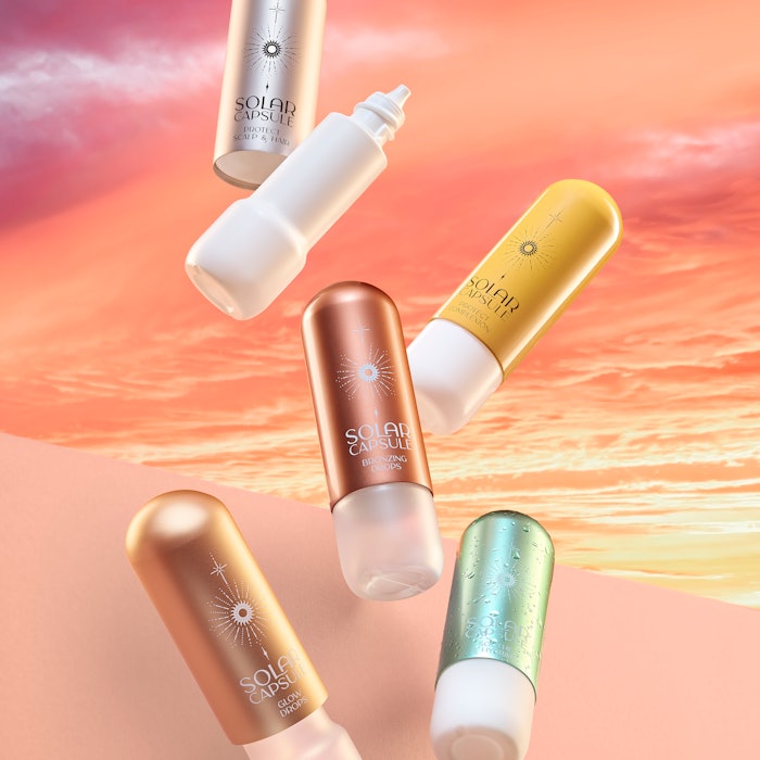 HCP’s Solar Capsule collection is optimal for facial sunscreen, glow drops and hydrating after sun products. The lightweight 15 ml tottle design (a format increasingly popular for its convenience) features an elongated, domed profile and aluminum cap.