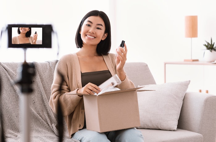 Adobe Stock by Prostock-studio