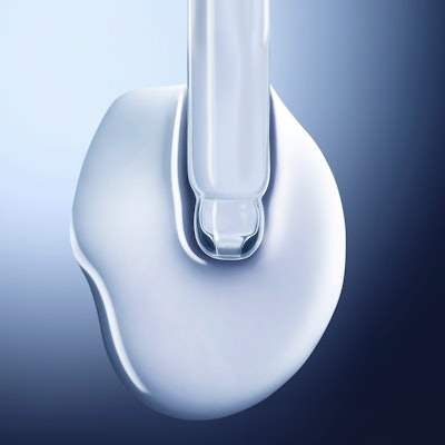 The new serum contains the same ingredients as the Advanced Génifique Serum, with the addition of Beta-Glucan-CM.