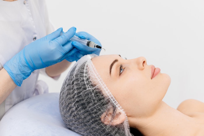 The product was tested in controlled dermatological procedures, including 70% glycolic acid peels and non-ablative laser treatments, where it demonstrated superior post-procedure recovery compared to standard moisturizers.