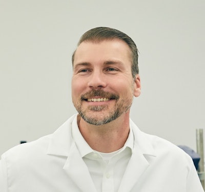 Stephen Lynch, L'Oreal