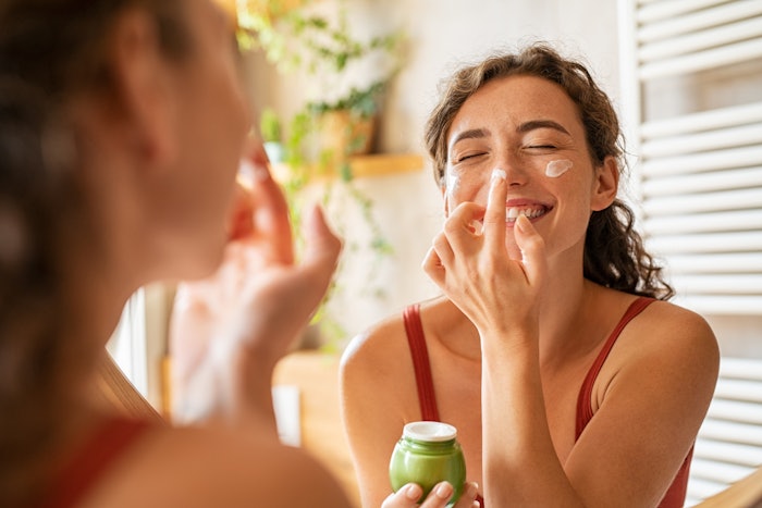 Consumers remain aligned with clean beauty principles of transparency and safety. But they want stronger proof of efficacy and expert-backed recommendations.