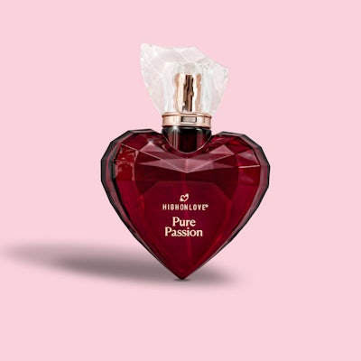 HighOnLove's clean-formula aphrodisiac fragrance.
