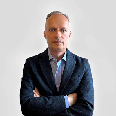 Manuel García, global sales director, deputy general manager, Scentium