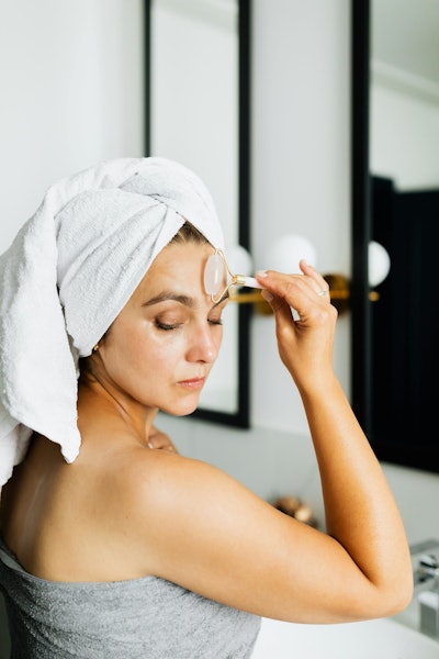 Consumers are using a wide variety of tools, including quartz/stone rollers (33%).