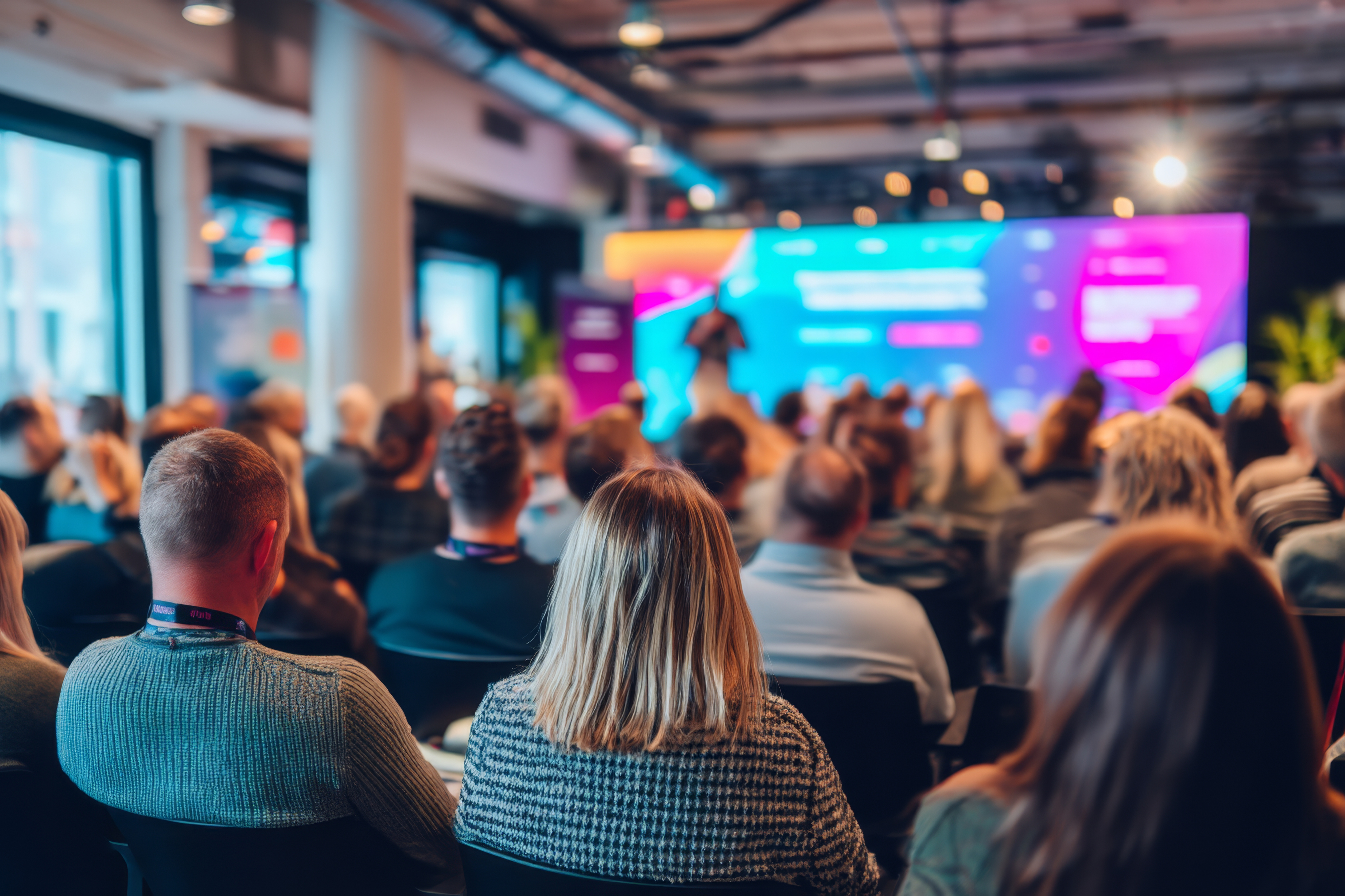 The main stage show will feature programs on trends, color, regulatory issues and more while the pre-day sessions will focus on makeup formulation and product development.