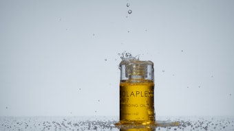 Net sales decreased 14.6% in the United States and increased 7.1% internationally.