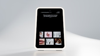 The Swan Beauty Mirror is powered by five technology pillars: an AI skin analyzer, a personalized routine builder, a smARt makeup artist, an exclusive marketplace and an embedded social community.