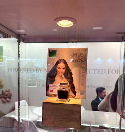Purakan, a patented microbiome-friendly scalp active, was presented as a natural alternative to traditional anti-dandruff ingredients.