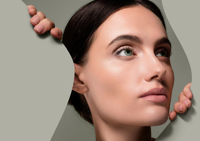 Lubrizol has introduced Eyeseryl All In peptide, a naturally derived, PFAS-free hexapeptide developed using AI-enabled discovery tools to comprehensively target seven key soft tissues surrounding the eye contour.