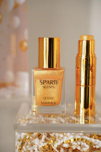 Fragrance mists offer a flexible, weightless top layer optimized for easy diffusion and customized scent layering.